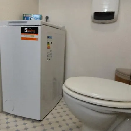 Apartment Grand Climatise En Combles A 2 Pas De La Gare De Nancy