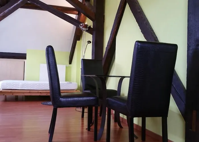 Grand Climatise En Combles A 2 Pas De La Gare De Apartmán *